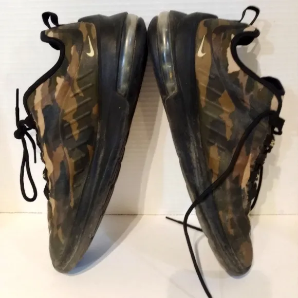 Nike Air Max Axis‎ Premium Camo Shoes sz.8.5