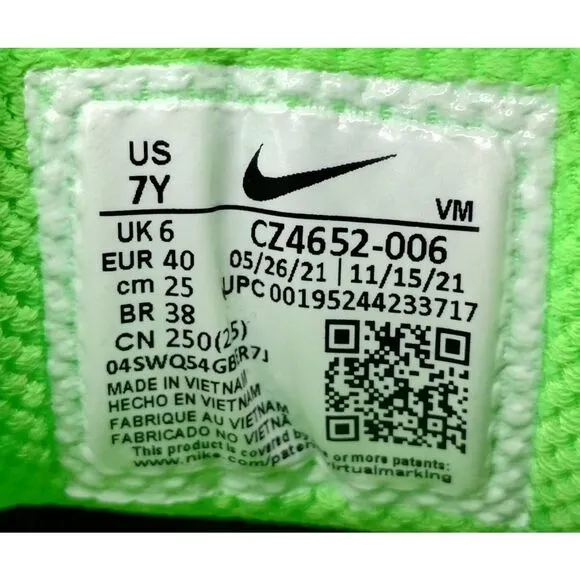 Nike Air Max Genome Athletic‎ Sneakers Womens Size 8.5 Black Green Silver Shoes