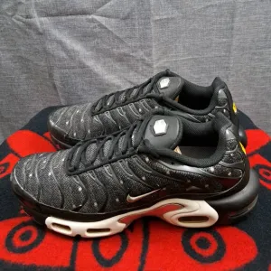 Nike Air Max Plus SE Black Chrome Sneakers DM7570-001, Mens 11.5 Running Shoes