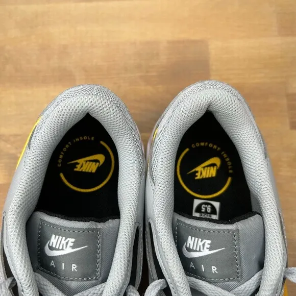 Nike Air Max SC Size 9.5 Mens Wolf Grey Yellow Casual Shoes