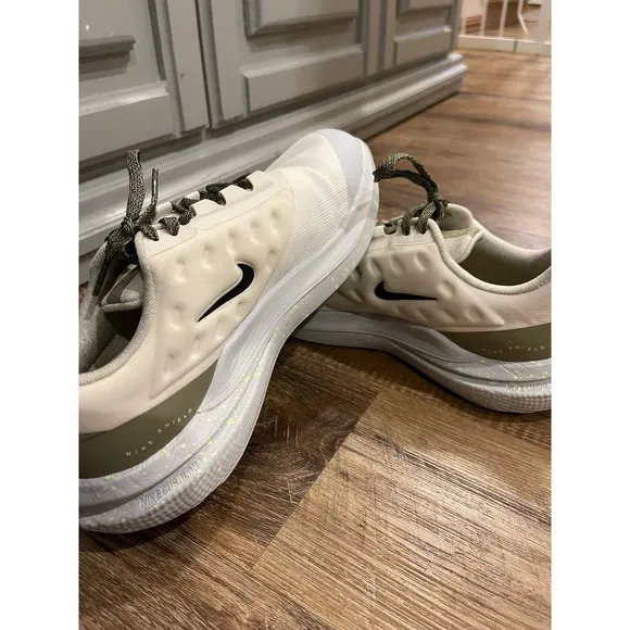 Nike Air Winflow Shield Shoes Womens Size 9 Sneakers