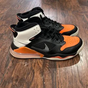 Nike Air Jordan Mars 270 Shoes Size 11.5 Sneakers Shattered Backboard Orange EUC