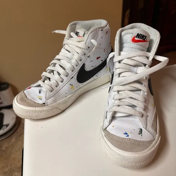 Nike Blazer‎ Mid 77 Paint Splatter Shoes Sneakers DJ2618-100 Sz 4Y