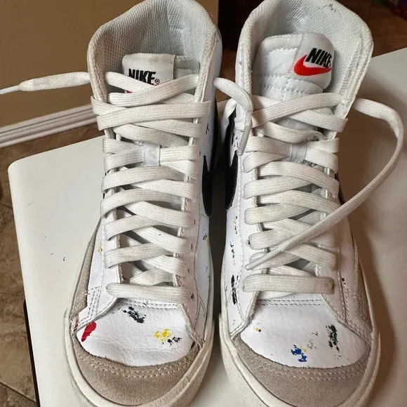 Nike Blazer‎ Mid 77 Paint Splatter Shoes Sneakers DJ2618-100 Sz 4Y
