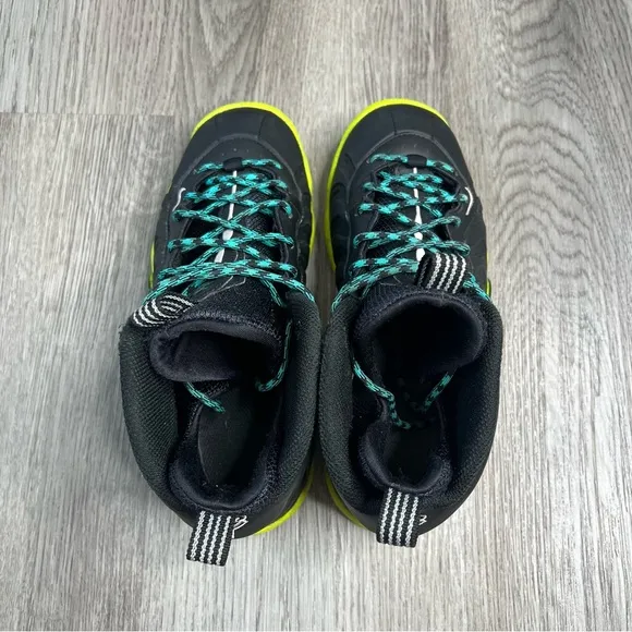 Nike Boys Little Posite Sz 4Y Youth Shoes Black Volt Yellow Sneakers DZ2852-001