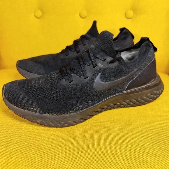 Nike Epic React Flyknit Be True Triple Black Running Sneaker Men's Shoes Size 11
