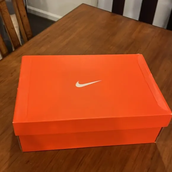 Nike Free Run   2 Shoes Sneakers bright mango sail 443816 806 Womens Size 10.5