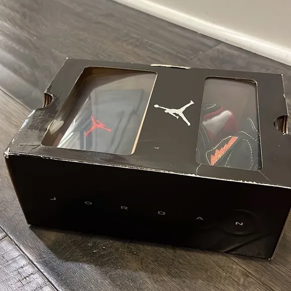 Nike Jordan Sixty Plus gift pack set crib shoes sneakers hat new baby infant 3C