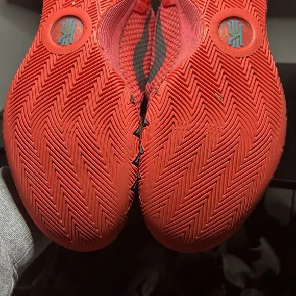 Nike Kyrie 1 Deceptive Red Black Yellow Size 13 Sneakers Shoes 705277-606