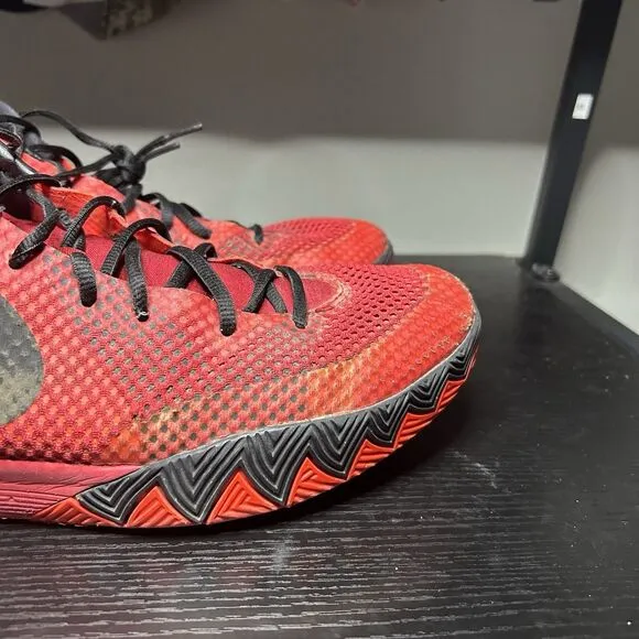 Nike Kyrie 1 Deceptive Red Black Yellow Size 13 Sneakers Shoes 705277-606