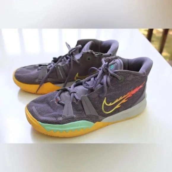 Nike Kyrie Daybreak shoes 7youth