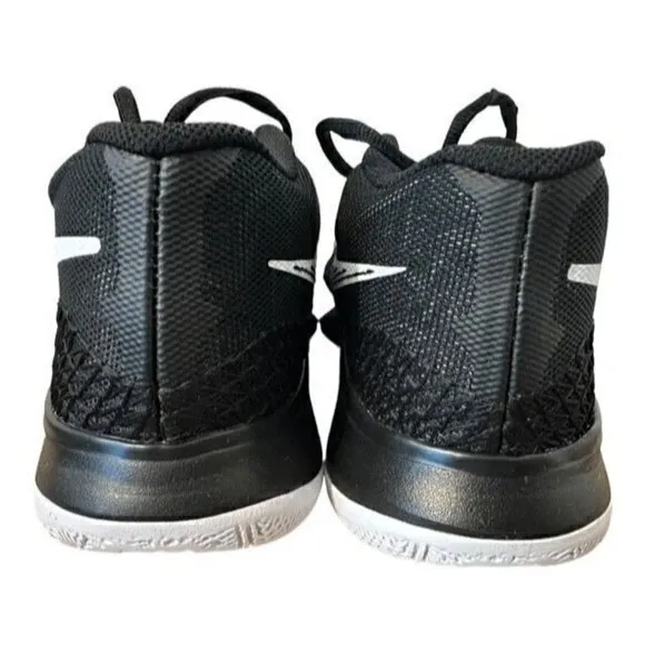Nike Kyrie Flytrap 6 EP 'Black White' DM1126-001 Men's Size 11.5‎ NWOT