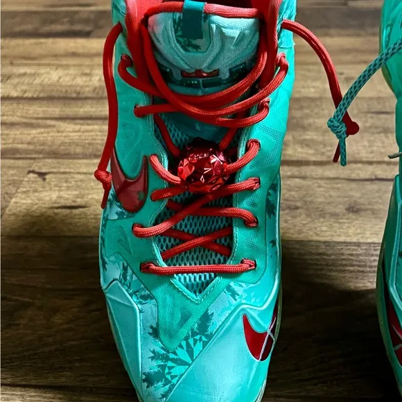 Nike • Lebron 11 • Christmas 2013 • Size 12 Basketball Shoes Sneakers •Green/Red