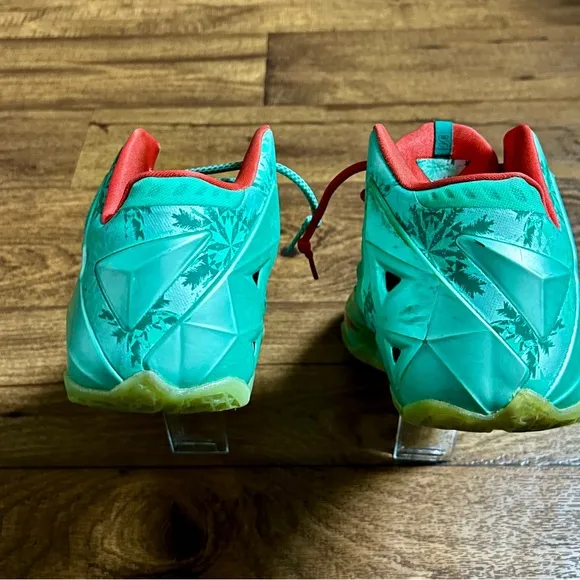 Nike • Lebron 11 • Christmas 2013 • Size 12 Basketball Shoes Sneakers •Green/Red