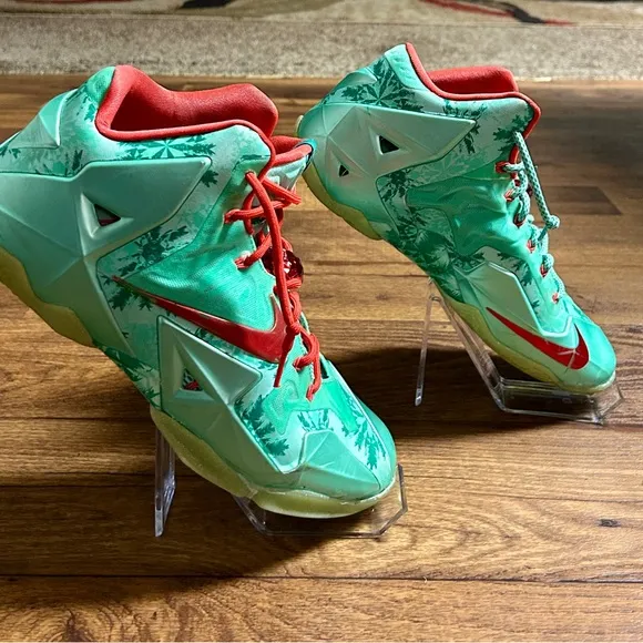 Nike • Lebron 11 • Christmas 2013 • Size 12 Basketball Shoes Sneakers •Green/Red