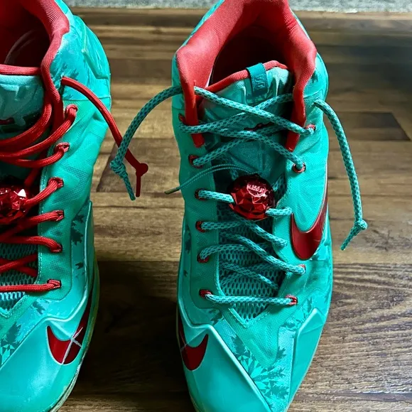 Nike • Lebron 11 • Christmas 2013 • Size 12 Basketball Shoes Sneakers •Green/Red