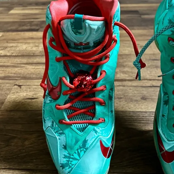 Nike • Lebron 11 • Christmas 2013 • Size 12 Basketball Shoes Sneakers •Green/Red
