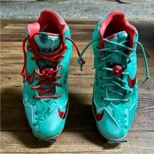 Nike • Lebron 11 • Christmas 2013 • Size 12 Basketball Shoes Sneakers •Green/Red