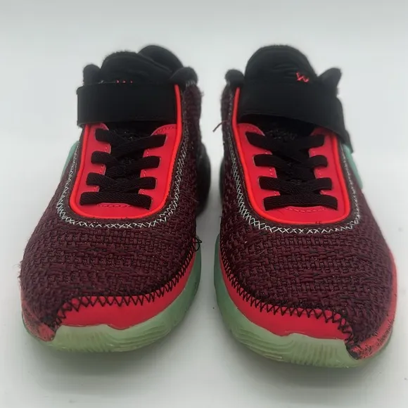 Nike LeBron 20 SE Low Night Maroon 2023 FB8975-600 US Size 12 C