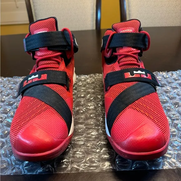 Nike Lebron Soldier 9 University Red Sneakers Shoes Size US 12