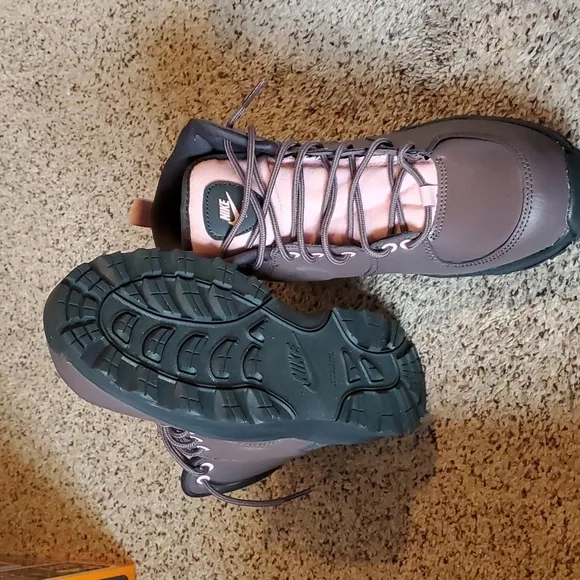 Nike Manoa Lace Up Winter Boots Big Kid