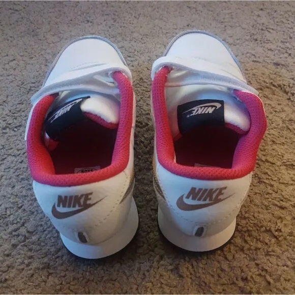 Nike MD Valiant (PS) Little Kids' Shoes White Summit Black CN8559-105 BRAND NEW