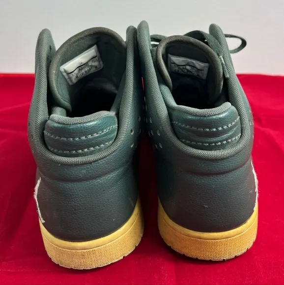 Nike Men's Air Jordan 1 Flight 4 Basketball Shoes Sneakers, Sz 9.5