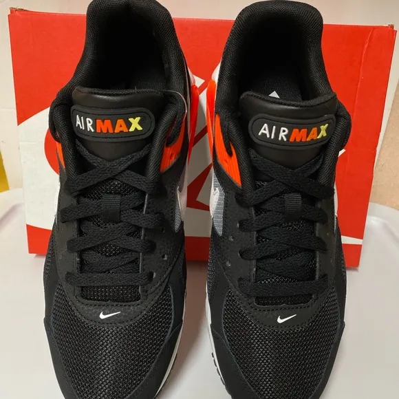 Nike Men's Air Max IVO Black Shoes 580518-016 Size 8 US