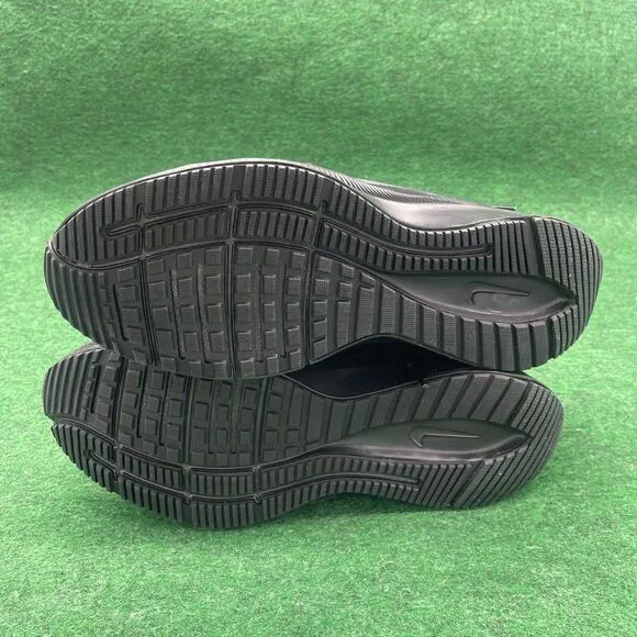 Nike Mens Quest 4 Black Running Shoes Sneakers Size 10