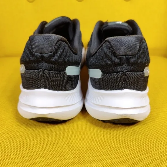 Nike Men's Quest 5 Black White Smoke Grey Running Sneakers Men's Shoes Size 11