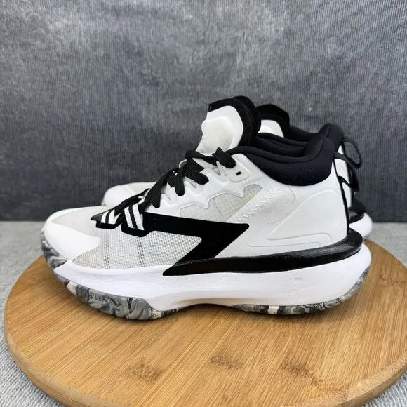 Nike Mens Zion 1 TB Size 5.5 White Black Basketball Jordan Sneakers DC4208-100