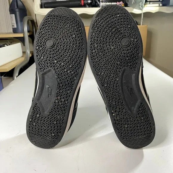 Nike SB Alleyoop Skate Shoes Sneakers Men's 9.5