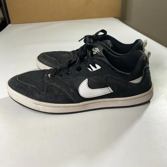 Nike SB Alleyoop Skate Shoes Sneakers Men's 9.5