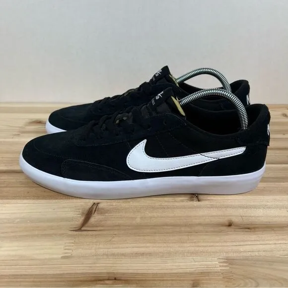 Nike SB Heritage Vulc casual Skate shoes Mens 12 Black white NEW