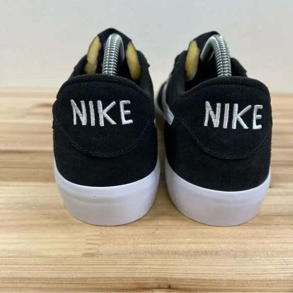 Nike SB Heritage Vulc casual Skate shoes Mens 12 Black white NEW