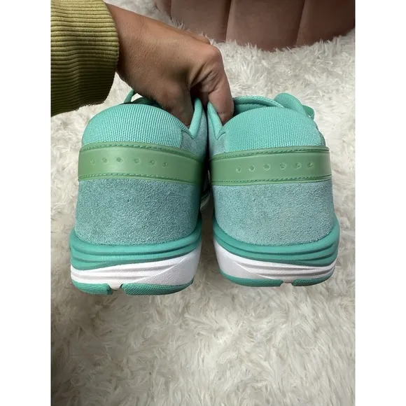 Nike SB Lunar Rod Crystal Mint Sneakers Men's Size 11.5 Athletic Shoes