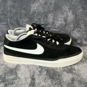 NIKE SB Bruin Hyperfeel Black/White Sneakers. 2016. Size 10