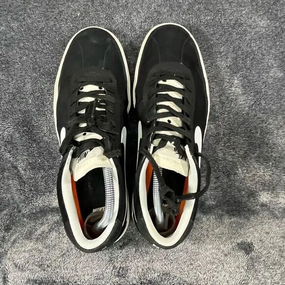 NIKE SB Bruin Hyperfeel Black/White Sneakers. 2016. Size 10