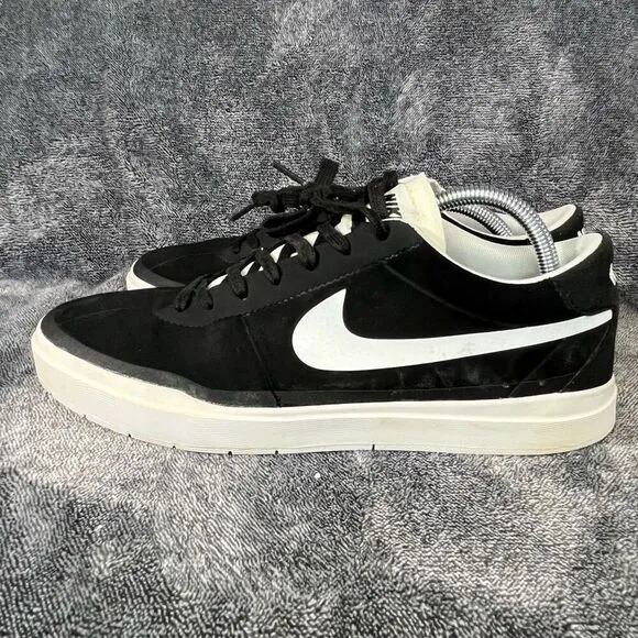 NIKE SB Bruin Hyperfeel Black/White Sneakers. 2016. Size 10