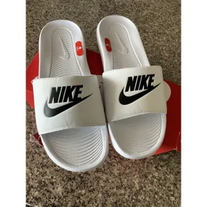 Nike Victori One Slide Sandals WHITE BLACK SWOOSH CN9675-100 SZ:14