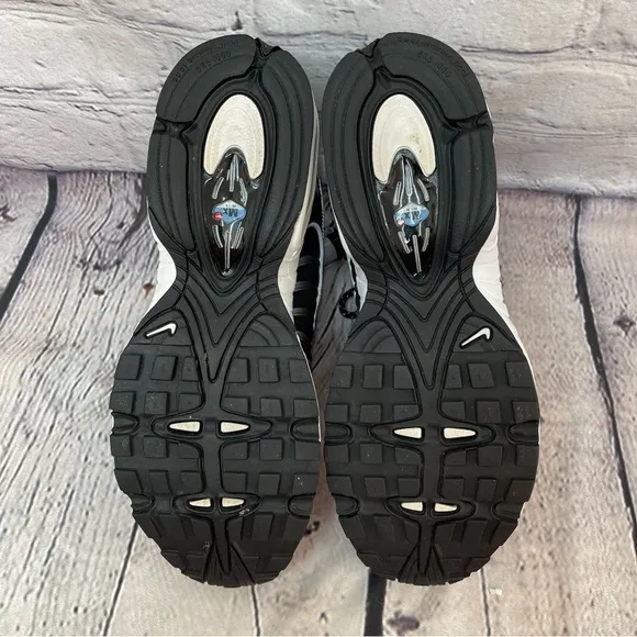Nike Women's Air Max Tailwind 4 Sneakers Athletic Shoes 9