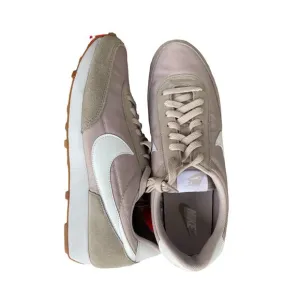 Nike Women's DBreak Sneakers Shoes 12 * NWT