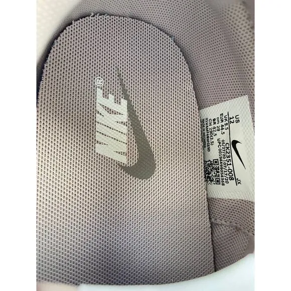 Nike Women's DBreak Sneakers Shoes 12 * NWT