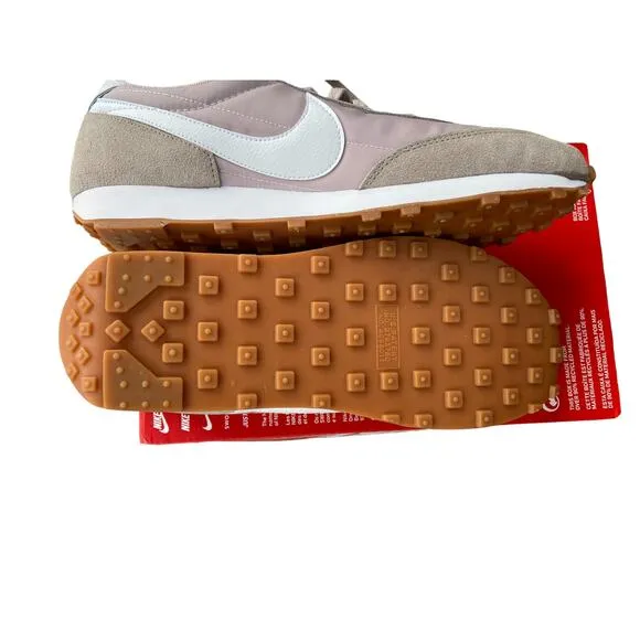 Nike Women's DBreak Sneakers Shoes 12 * NWT