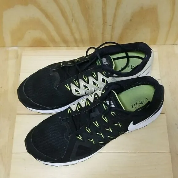 Nike  Zoom Vomero 9 Black Running Shoes Sneakers Mens Size 13