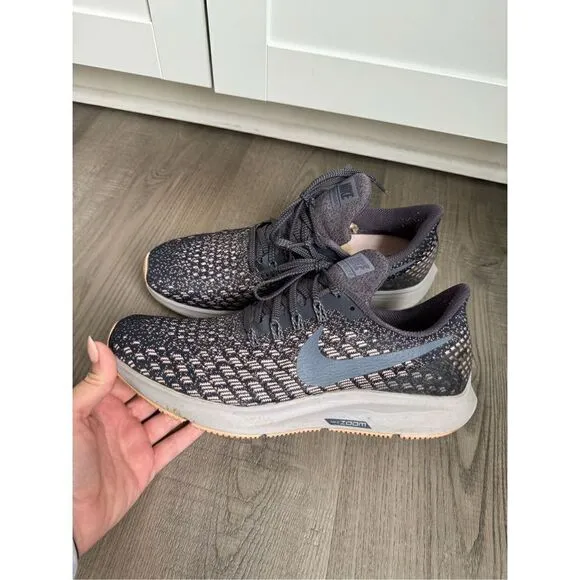 Nike Womens Size 9 Air Zoom Pegasus 35 942856-005 Gray/Peach Purple Running Shoe