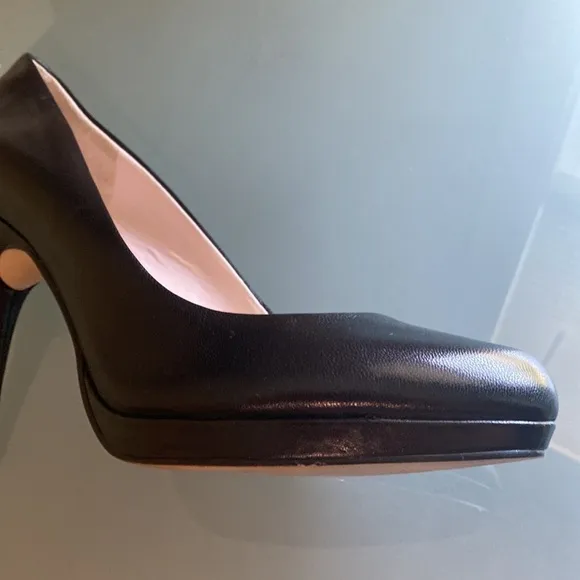 Nine West Black Leather Platform Heels Size 9