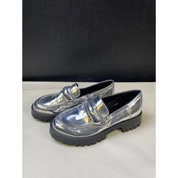 Nine West Women's Silver Chunky Heel Shoes/Loafers Size 7.5 SKU 5986