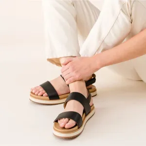 Nisolo Black Go-To Flatform Sandals