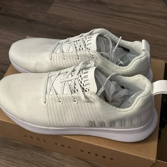 NoBull MATRYX GOLF SHOES  white Sneakers M 9/W10.5”.
